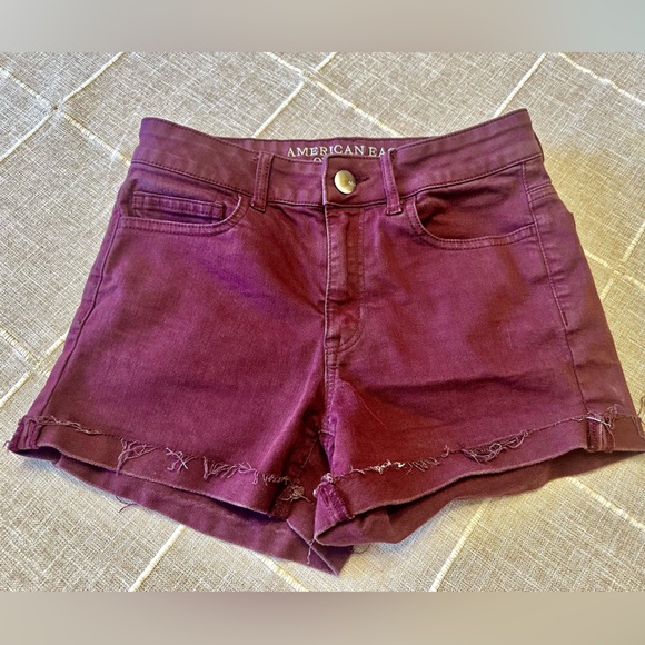American Eagle Outfitters Women's Plum color hi rise shortie Shorts - Picture 1 of 6